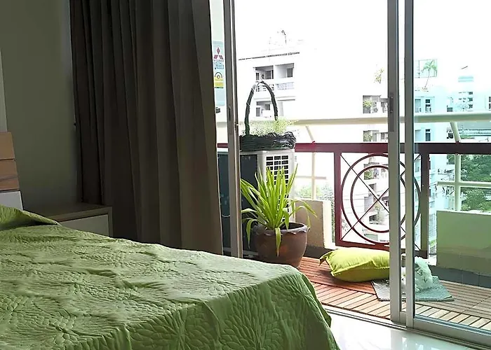Tongtip Place Aparthotel 3*