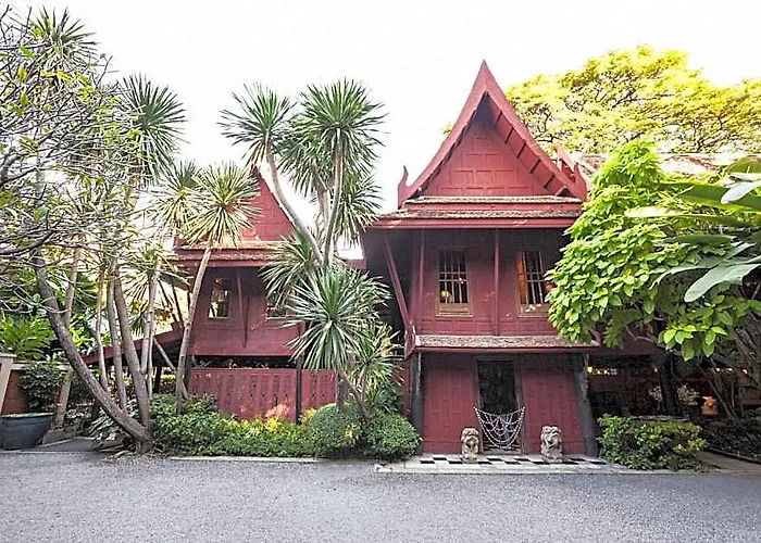 Tongtip Place Aparthotel