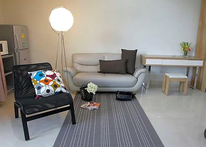 Tongtip Place Aparthotel Bangkok
