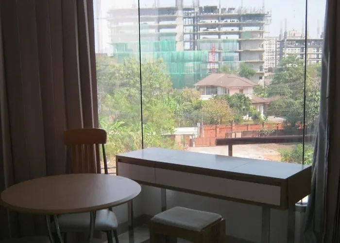 Aparthotel Tongtip Place 3*