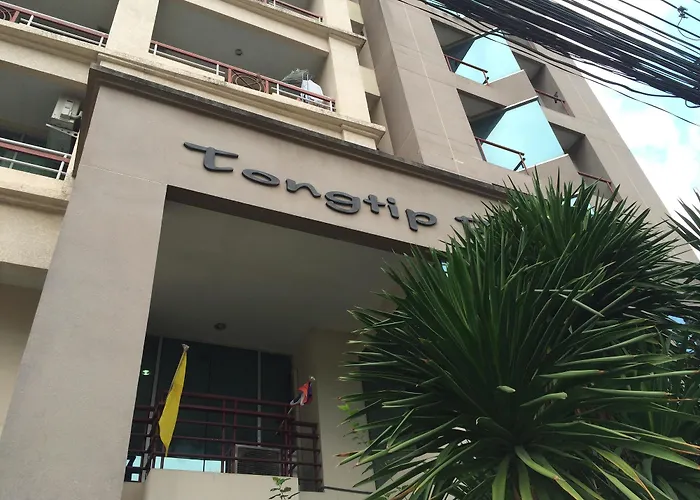 Tongtip Place Bangkok