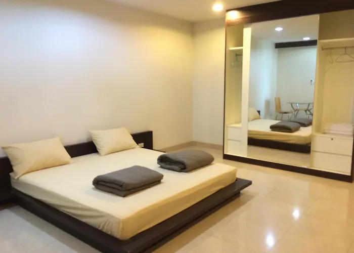 Aparthotel Tongtip Place 3*