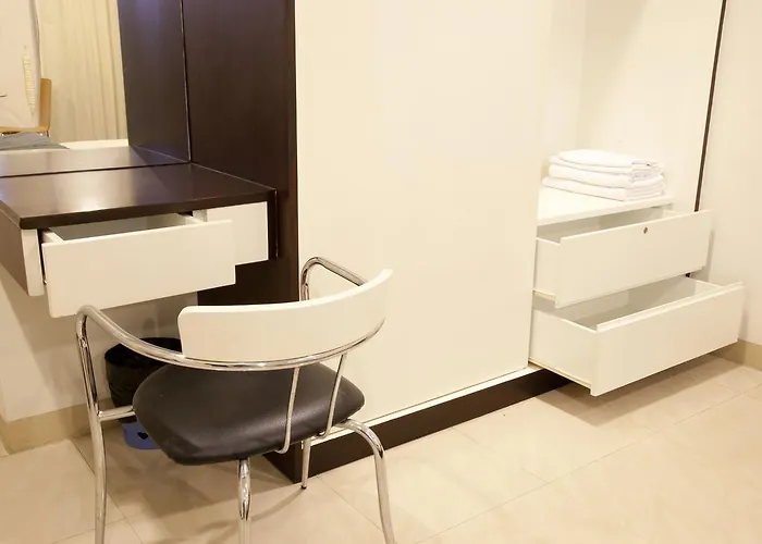 Hotel apartamentowy Tongtip Place